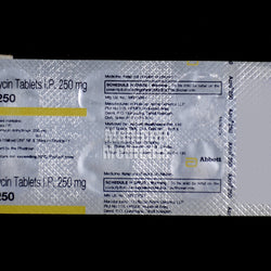 Azro 250 MG Tablet